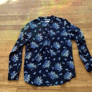 Equipment Femme silk 3/4 button up shirt excellent condition